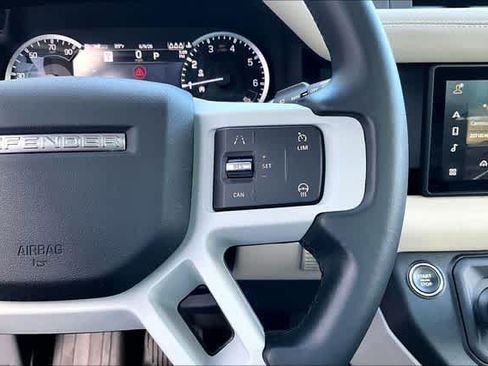 Used 2023 Land Rover Defender 110 SE AWD/4WD image 12