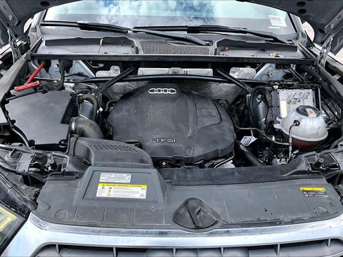 Used 2019 Audi Q5 2.0T Premium Plus w/ Premium Plus Package image 31