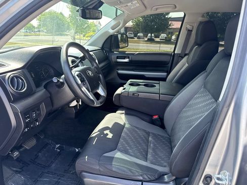 Used 2021 Toyota Tundra SR5 AWD/4WD image 10