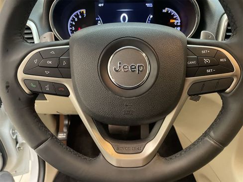 Used 2014 Jeep Grand Cherokee Laredo w/ Quick Order Package 23E image 8