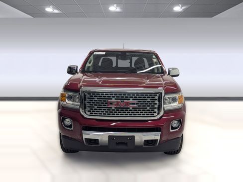 Used 2020 GMC Canyon Denali image 5
