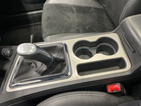 Used 2013 Dodge Challenger SRT8 w/ Harman Kardon Audio Group image 33