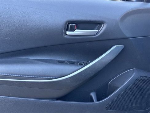 Used 2022 Toyota Corolla SE image 23