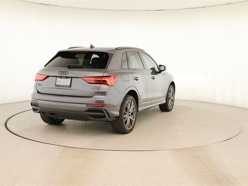 Certified 2025 Audi Q3 2.0T Premium Plus w/ Premium Plus Package image 6