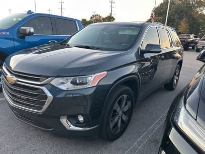 Used 2019 Chevrolet Traverse LT w/ LT Premium Package