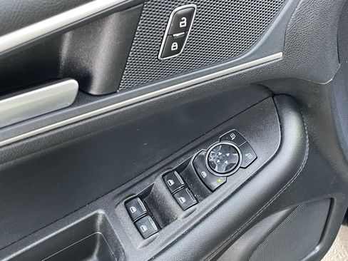 Used 2024 Ford Edge SEL w/ Convenience Package image 14