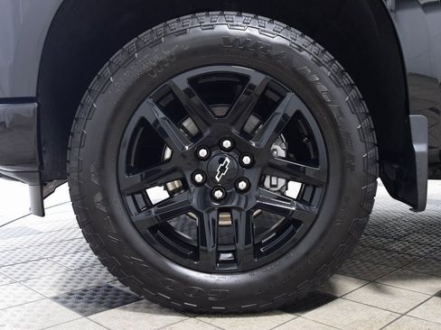 Used 2025 Chevrolet Silverado 1500 High Country w/ Midnight Edition image 24