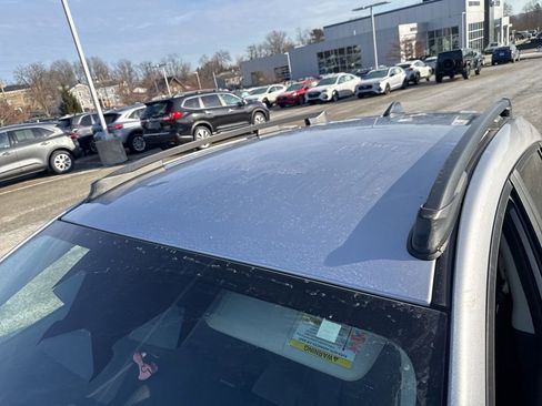 Used 2024 Subaru Crosstrek 2.0i Premium image 21