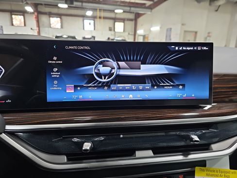 New 2026 BMW X5 xDrive40i w/ Premium Package image 21