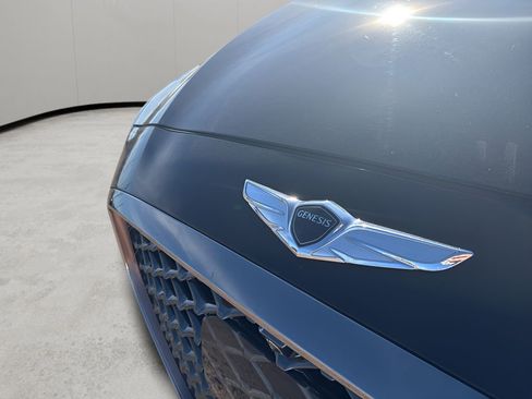 Used 2018 Genesis G80 3.3T Sport image 9