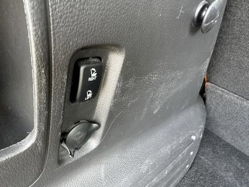 Used 2014 Ford Edge Sport image 17