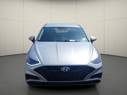 Used 2020 Hyundai Sonata SEL FWD image 2