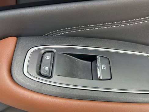 Used 2023 Subaru Outback Touring XT image 35