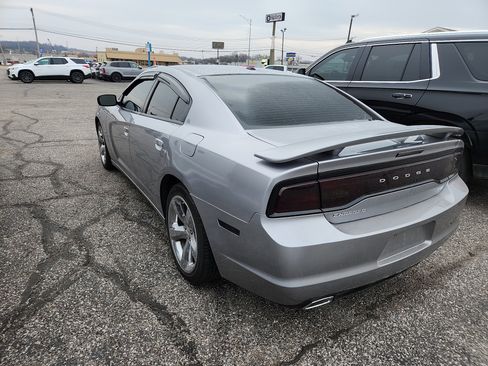 Used 2013 Dodge Charger R/T w/ Wheels & Tunes Group image 4