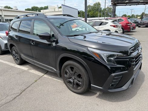 Used 2024 Subaru Ascent Onyx Edition AWD/4WD image 17