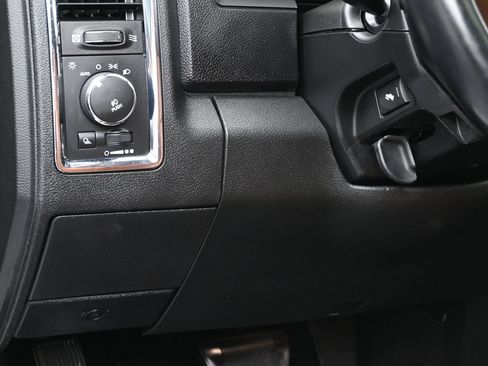 Used 2015 RAM 2500 Longhorn w/ Convenience Group AWD/4WD image 23