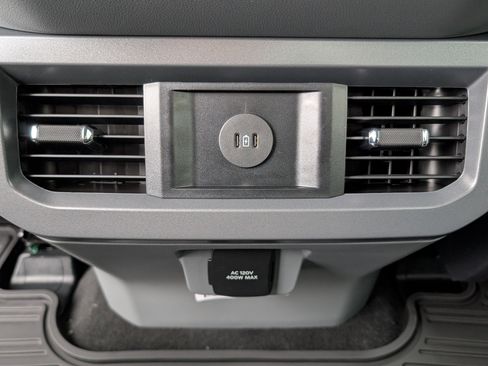 New 2026 Ford F250 XLT w/ XLT Premium Package image 11