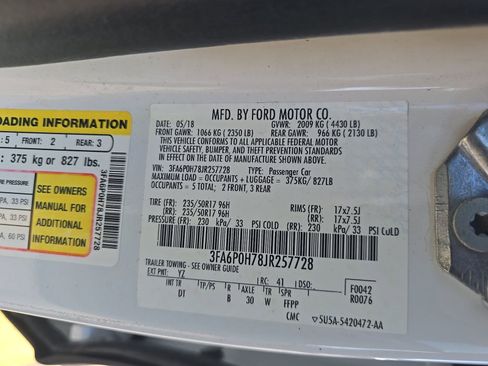 Used 2018 Ford Fusion SE FWD image 20