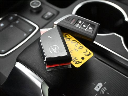 Certified 2024 Acura MDX SH-AWD image 5