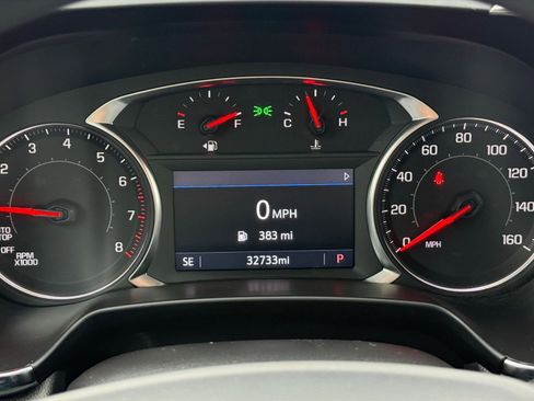 Used 2025 Chevrolet Blazer LT FWD image 40