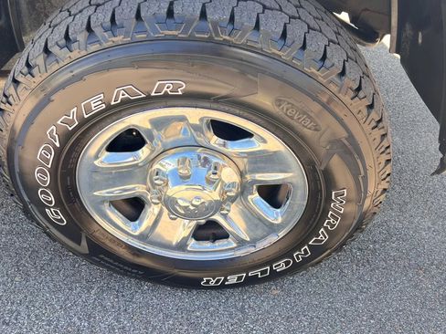 Used 2018 RAM 2500 SLT w/ Protection Group AWD/4WD image 13