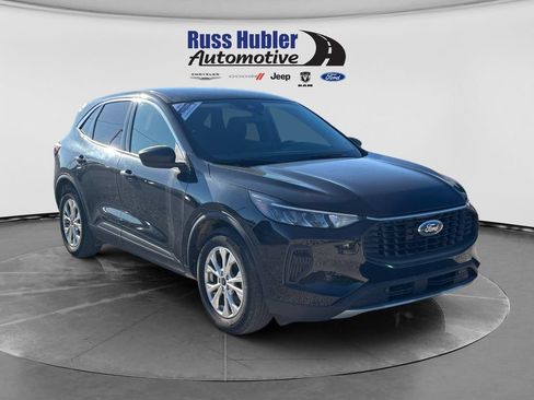 Used 2023 Ford Escape Active FWD image 7