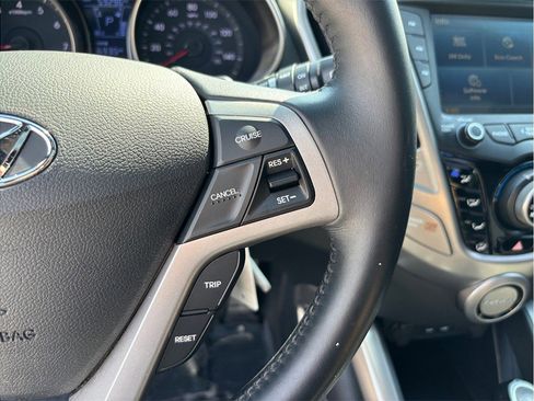 Used 2016 Hyundai Veloster w/ Option Group 02 image 22