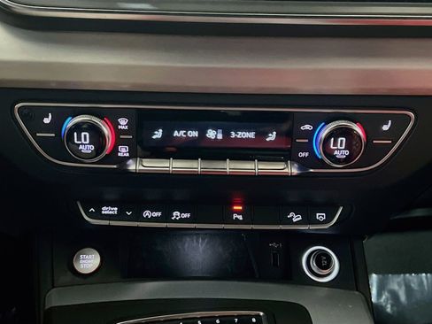 Used 2019 Audi SQ5 Premium Plus w/ Premium Plus Package AWD/4WD image 12