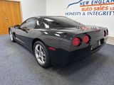 Used 2004 Chevrolet Corvette Coupe w/ Preferred Equipment Group image 6