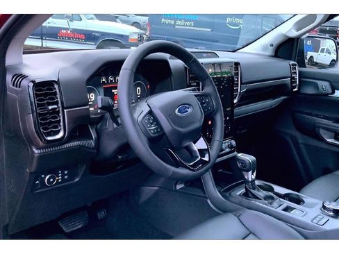 New 2025 Ford Ranger Lariat w/ FX4 Off-Road Package image 6