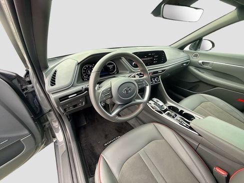 Used 2023 Hyundai Sonata SEL Plus image 10