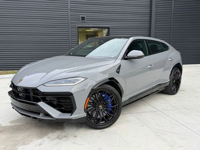 Used 2025 Lamborghini Urus SE