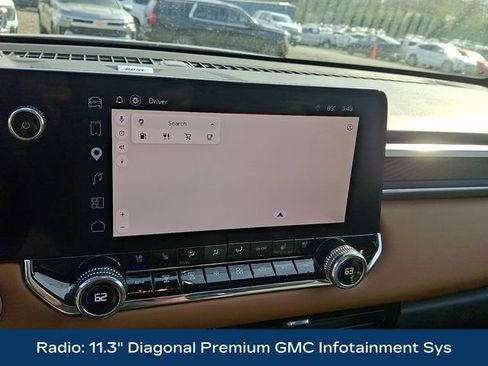 Used 2025 GMC Canyon AT4 w/ Technology Plus Package image 9