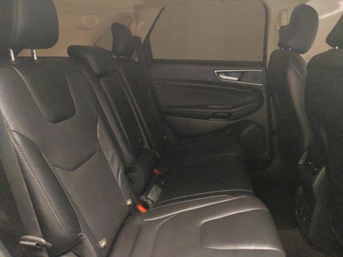 Used 2020 Ford Edge Titanium w/ Equipment Group 301A image 19