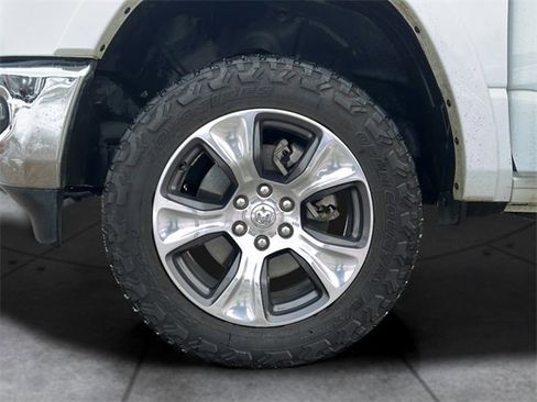 Used 2022 RAM 1500 Laramie image 36