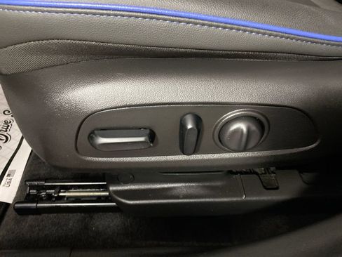 Used 2024 Buick Envista Sport Touring w/ Convenience I Package image 12