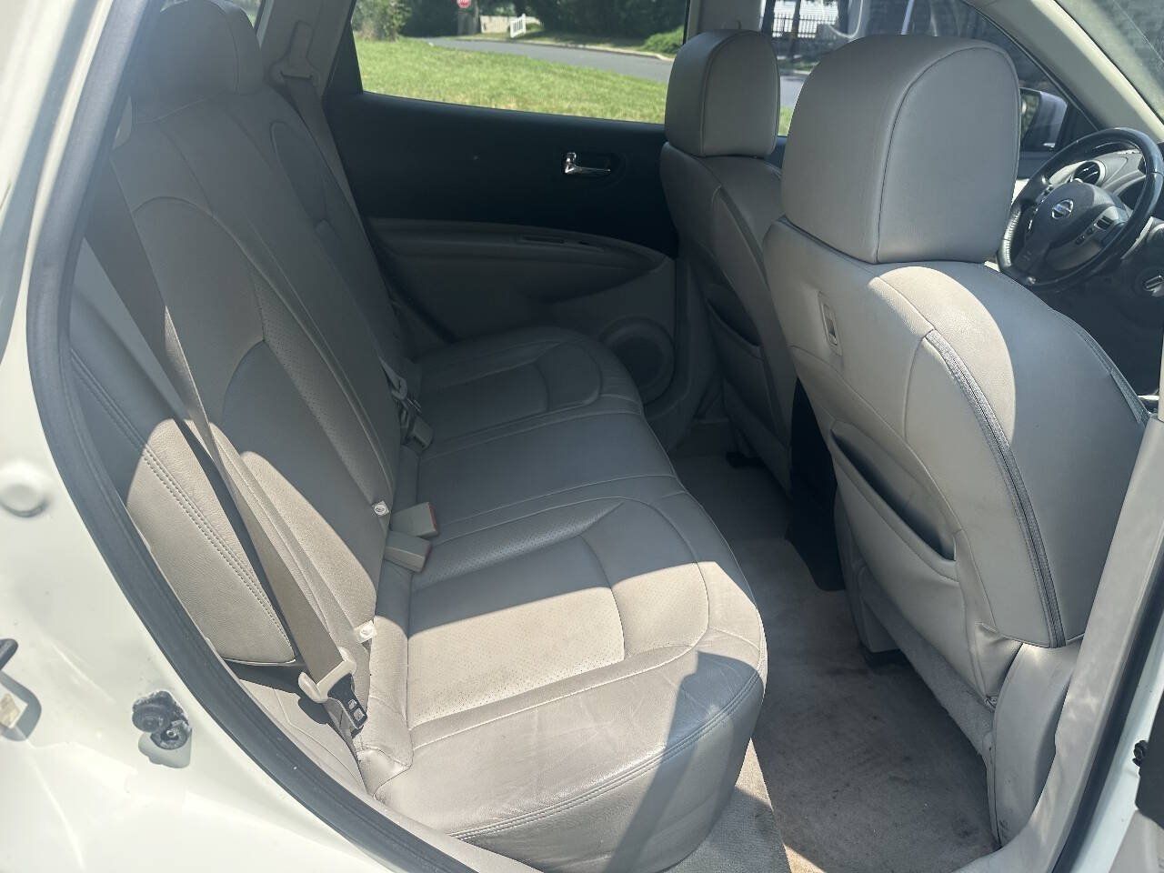 Used 2008 Nissan Rogue SL w/ Premium Pkg AWD/4WD image 14
