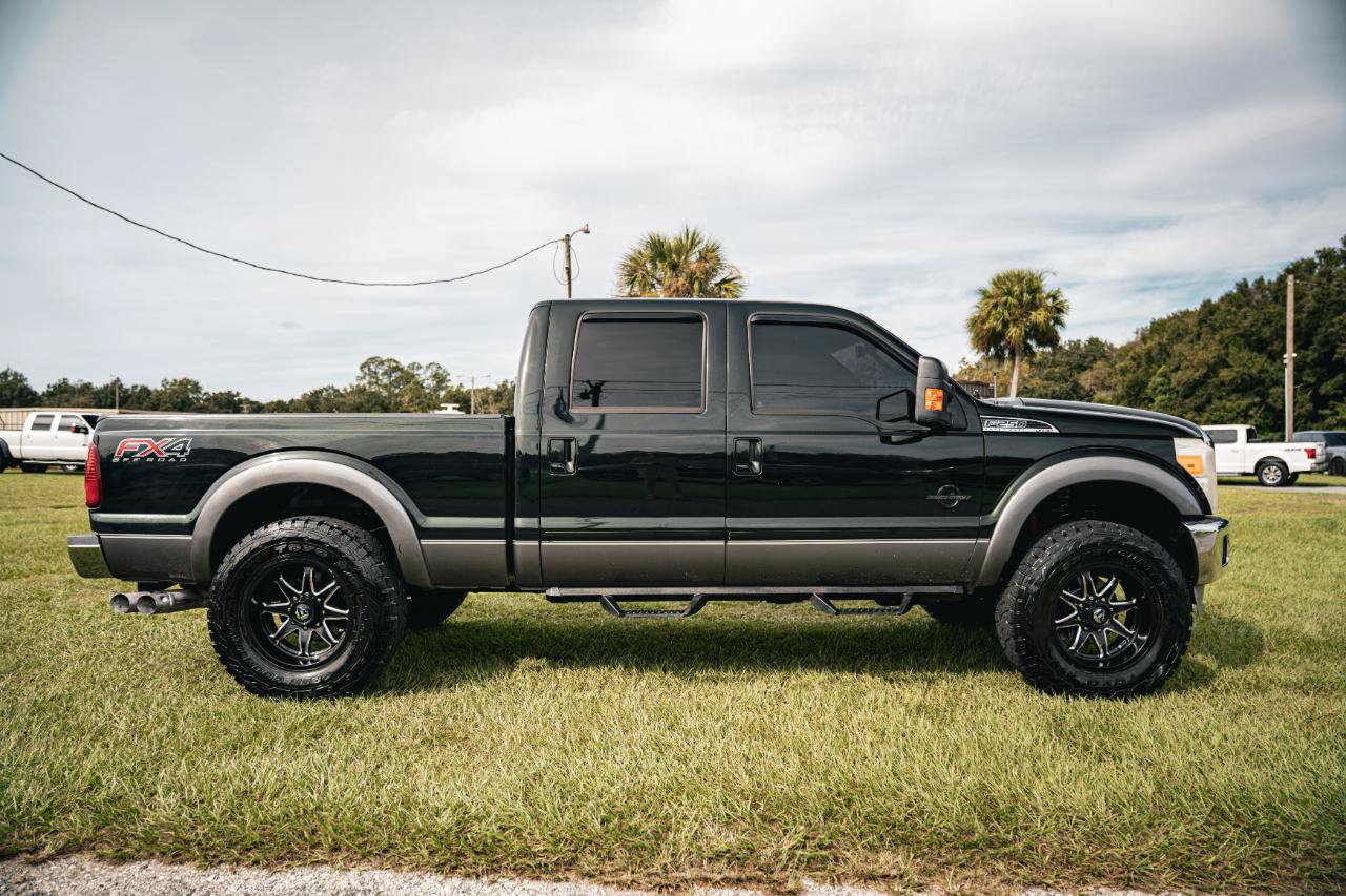 Used 2013 Ford F250 Lariat w/ Lariat Ultimate Pkg AWD/4WD image 7