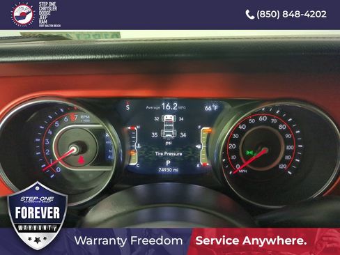 Used 2019 Jeep Wrangler Unlimited Rubicon AWD/4WD image 36