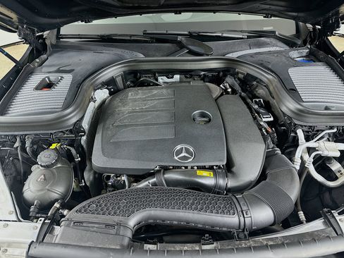 Certified 2021 Mercedes-Benz GLC 300 4MATIC Coupe w/ AMG Line image 40