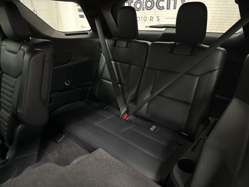Used 2025 Ford Explorer ST-Line image 35