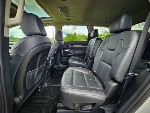 Used 2022 Kia Telluride EX w/ EX Premium Package AWD/4WD image 32