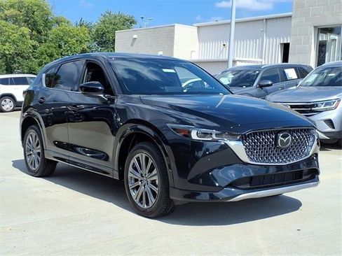 Certified 2025 MAZDA CX-5 Signature image 8