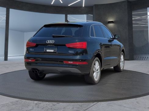Used 2018 Audi Q3 2.0T Premium Plus w/ Premium Plus Package AWD/4WD image 4