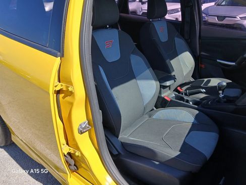 Used 2018 Ford Focus ST FWD image 20