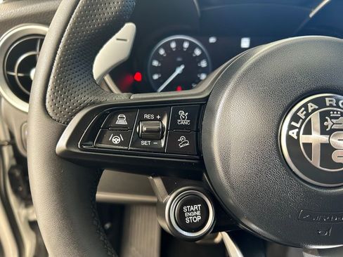New 2025 Alfa Romeo Stelvio Sprint w/ Convenience Package image 40