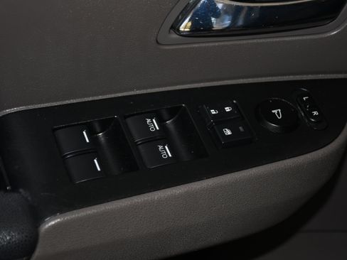 Used 2016 Honda Odyssey EX-L image 11