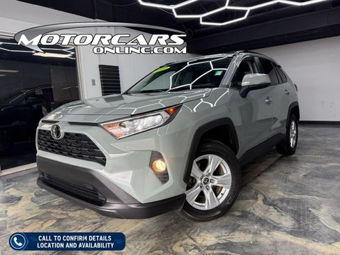 Used 2021 Toyota RAV4 XLE w/ Convenience Package AWD/4WD image 1