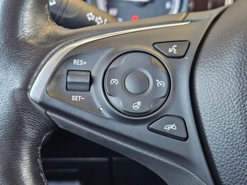Used 2019 Buick Envision Essence AWD/4WD image 13