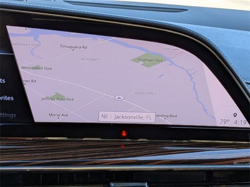 Used 2021 Cadillac Escalade Luxury image 22